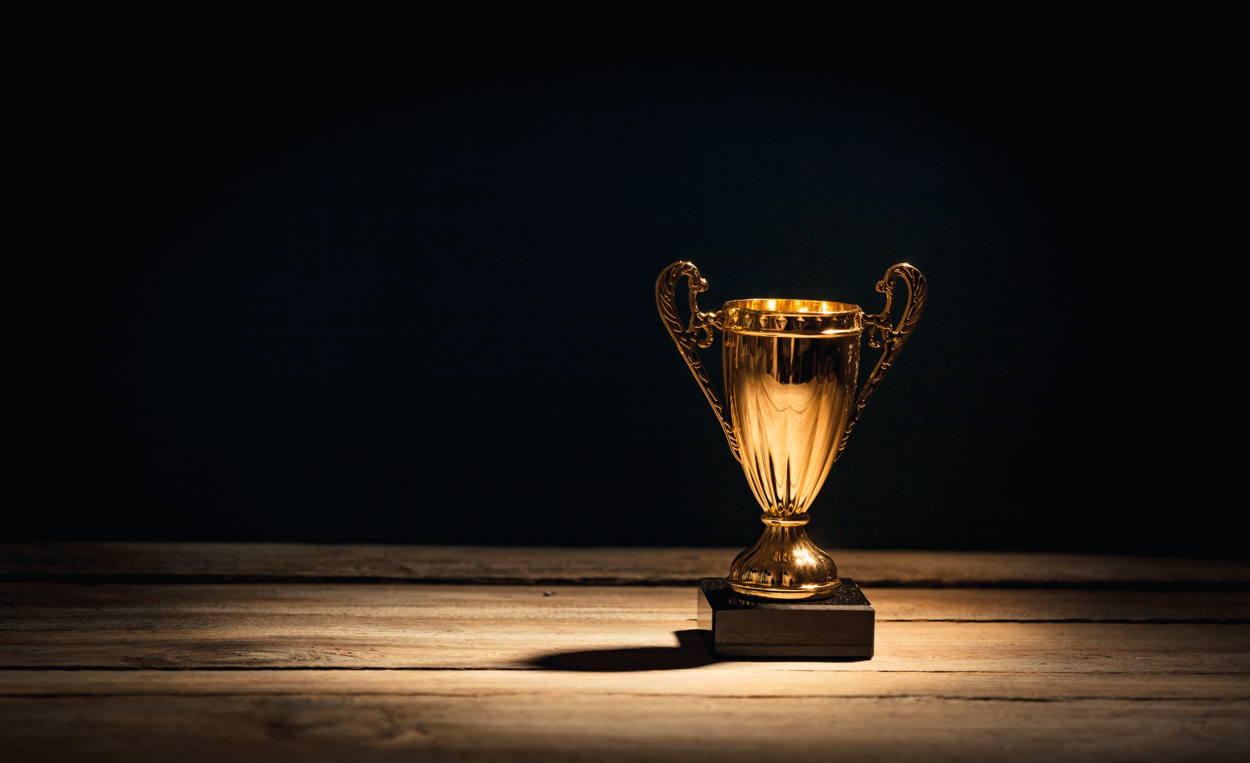 Celebrate Achievements with Custom Cups Trophies
